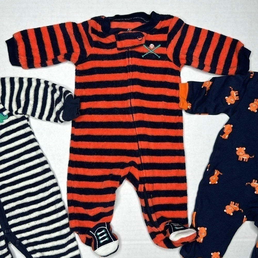 Set of 3 Newborn Bodysuits